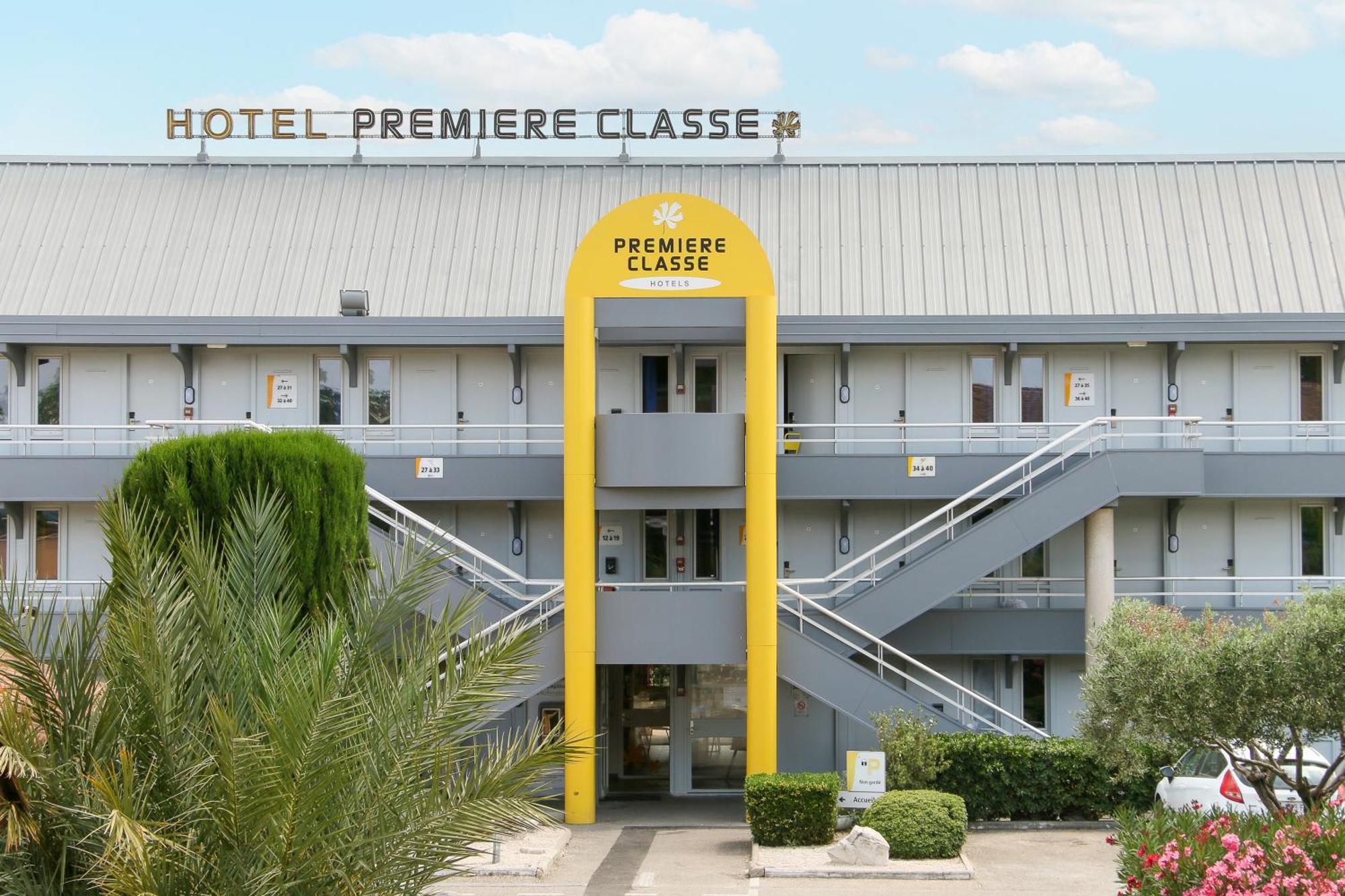 Premiere Classe Aeroport Marseille Vitrolles  Bagian luar foto