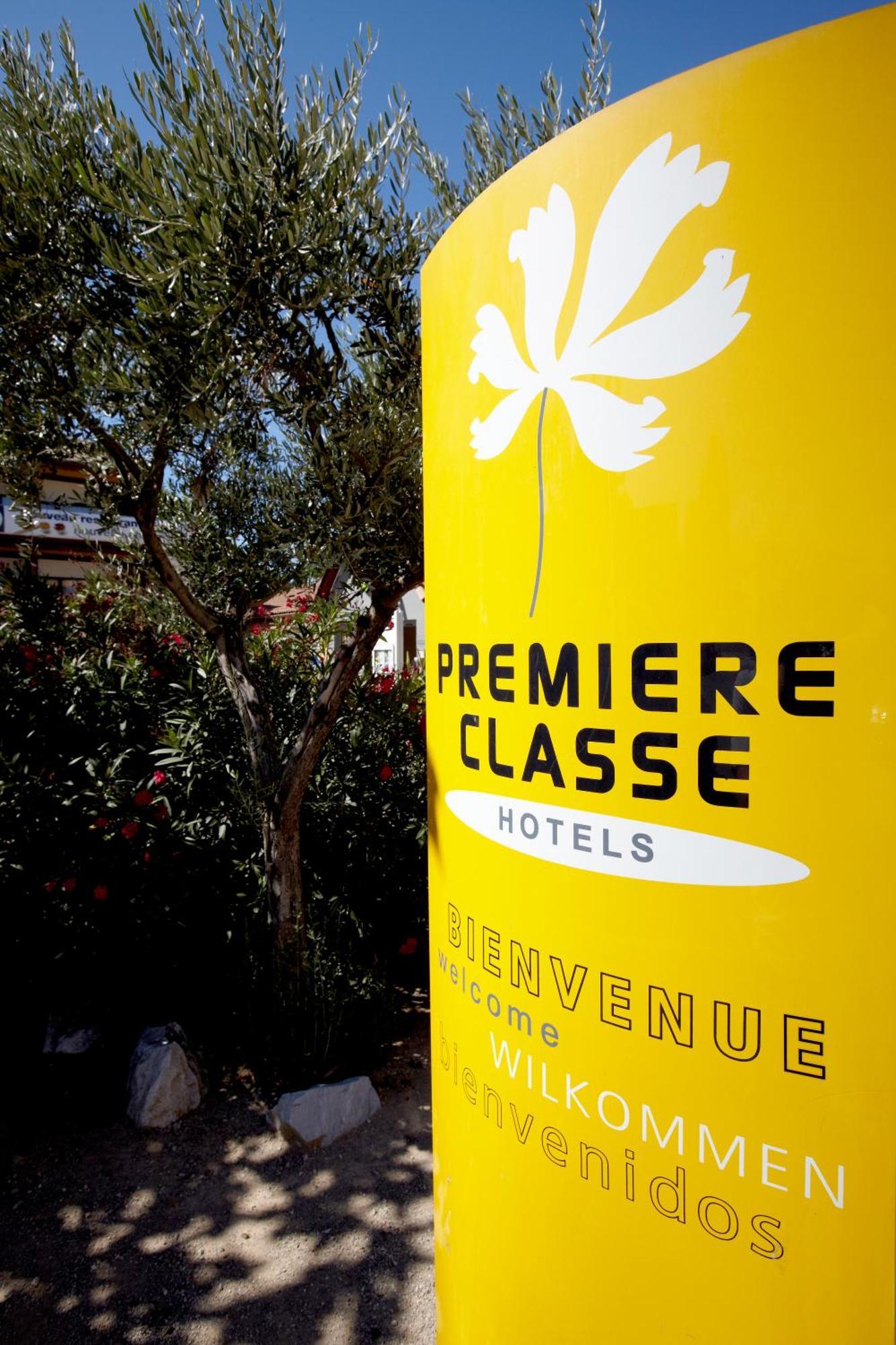 Premiere Classe Aeroport Marseille Vitrolles  Bagian luar foto